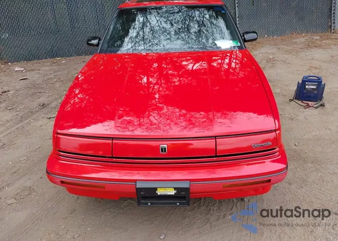 1992 Oldsmobile Toronado Trofeo из США, поврежденный, VIN 1G3EV13L7NU305739